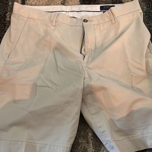 Khaki mens shorts!